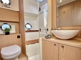 Beneteau Swift Trawler 48 guest heads